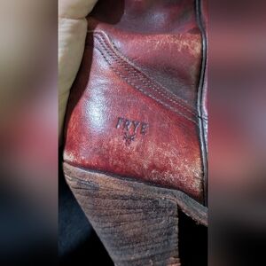 Red Frye boots, 7.5